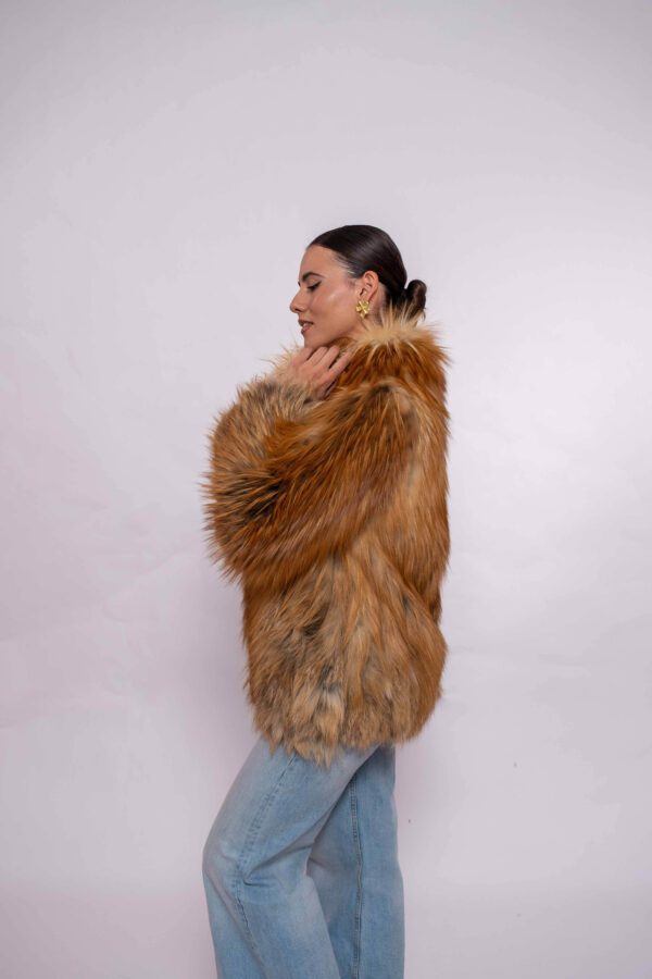 Luxury Women’s Red Fox Fur Jacket – Elegant Design