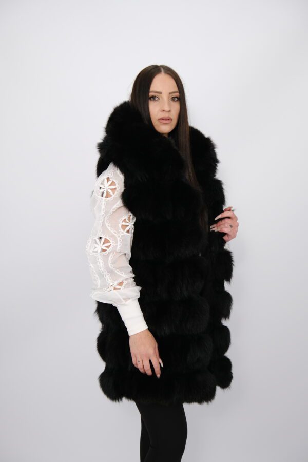 Premium Black Fox Fur Vest – Women’s Winter Fashion